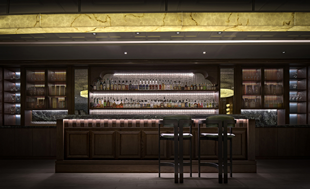 餐厅内专属酒吧「RED Bar」，为空间中独特的主视觉，将古朴的木製吧台结合绿色大理石檯面，酒柜则以格栅设计隐约透出橘红壁布，在莹白灯带、玻璃镜材的点缀下，展现揉入传统典雅与现代时尚的品酒场域，顾客可于此品尝融合台湾本土风味的特色调酒，于微醺时分重温海派租界的浪漫文人气息。

营业时间：
周日～四18:00～23:00（last order 22:00）
週五～六及国定连续假日延长营业至01:00（last order 24:00）
Bar food 21:00开始提供