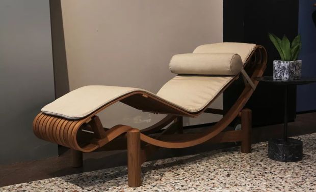 Cassina的模块化沙发组合
既致敬经典，又为产品注入了新的活力