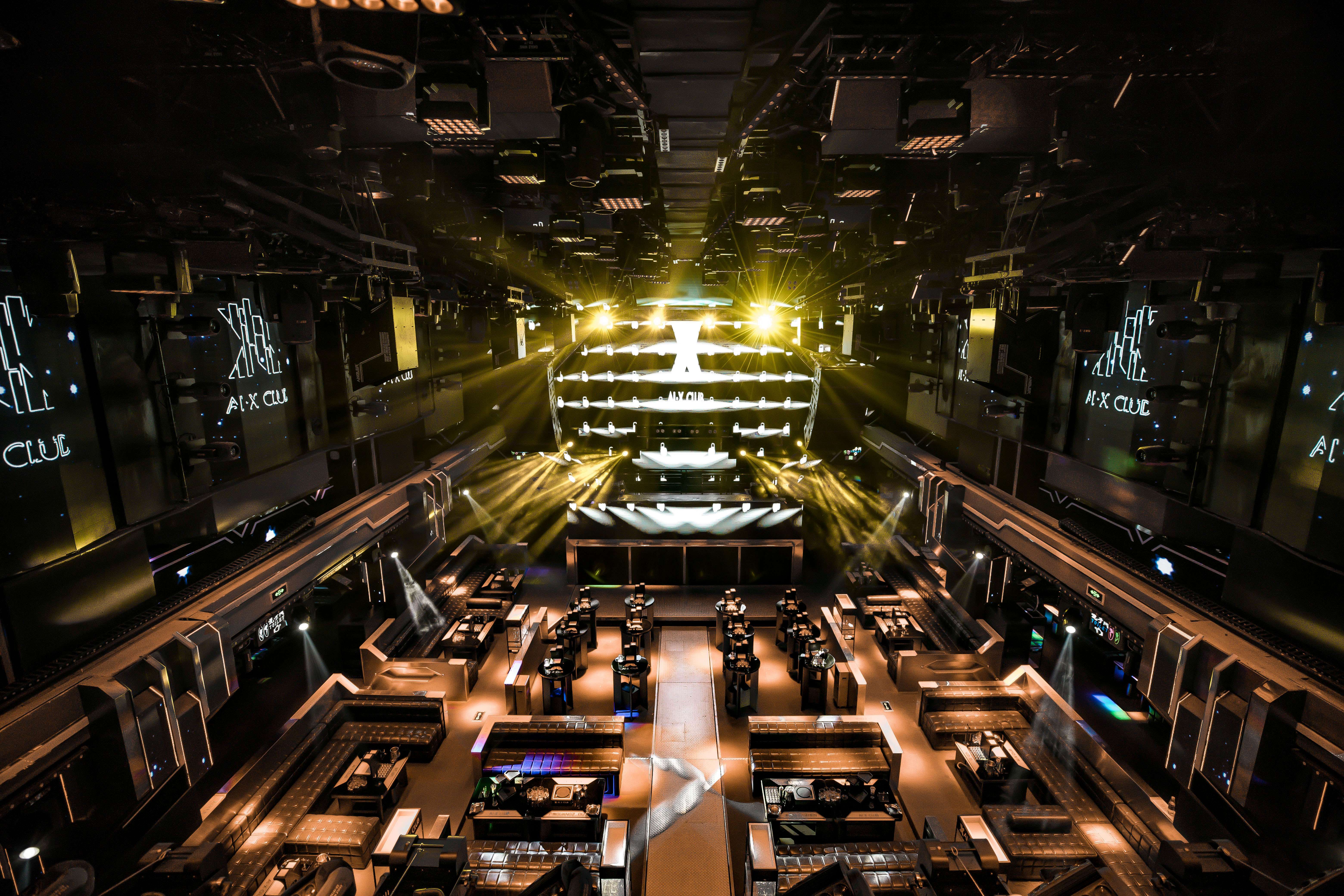 广州艾克斯酒吧